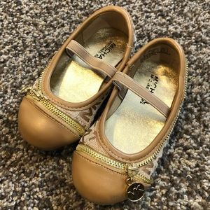 Tan Michael Kors Toddler Girl Dress Shoes